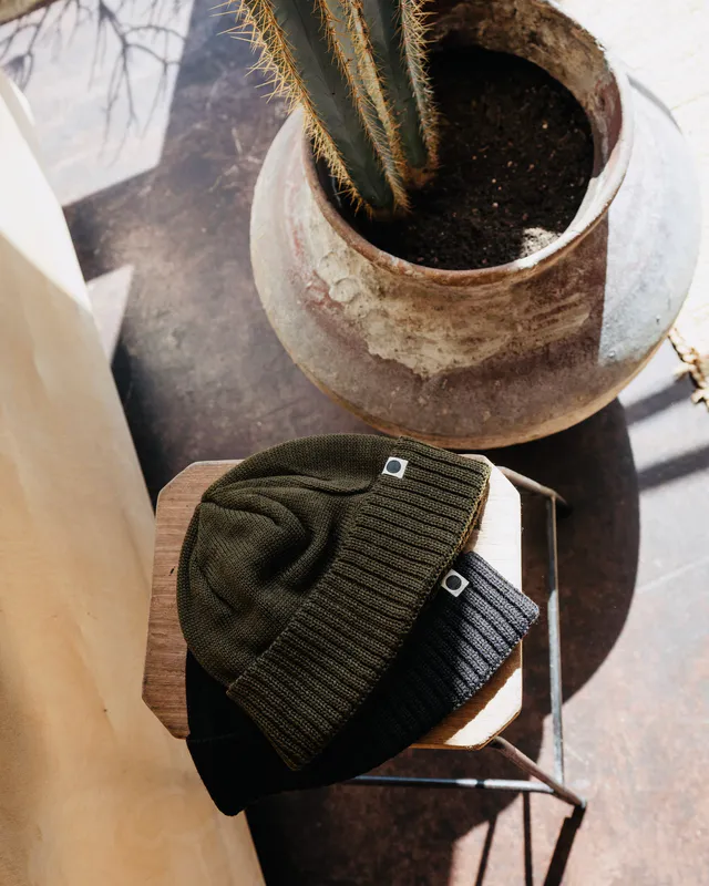 ALBUM SHORE CAP BEANIE X OLA CANVAS